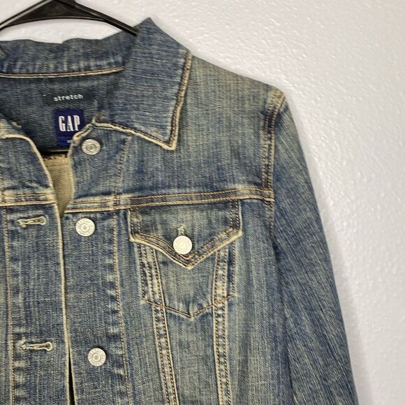 Gap Distressed Denim Jean Jacket Size XS - Picture 3 of 9